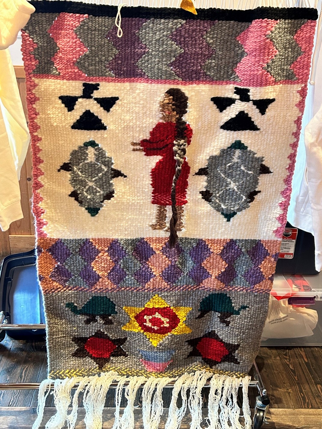 Weaving of Stó:lō Nation’s traditional matriarchal modes of governance